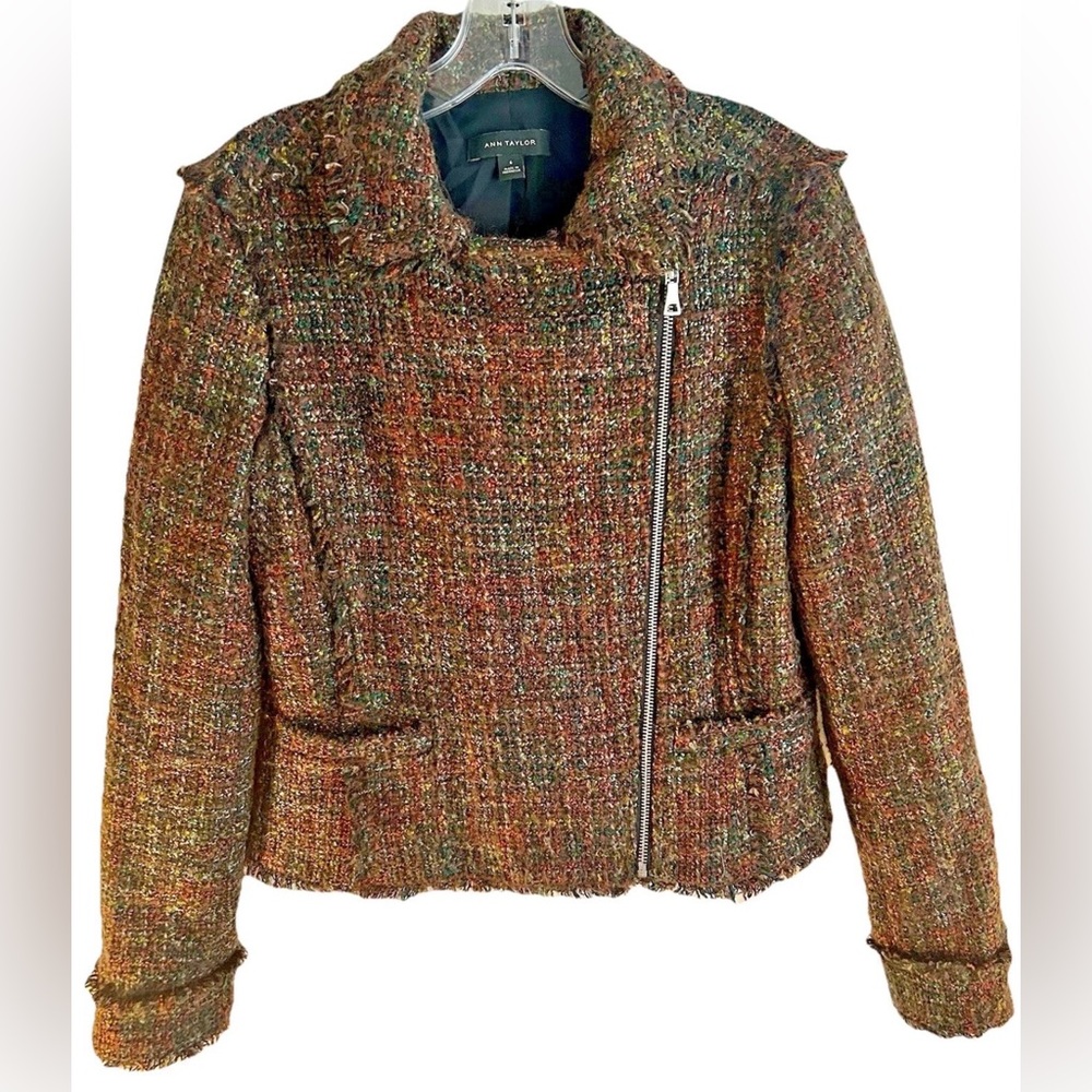 Ann Taylor Multicolor Distressed Seams Tweed Moto Jacket coat size 6